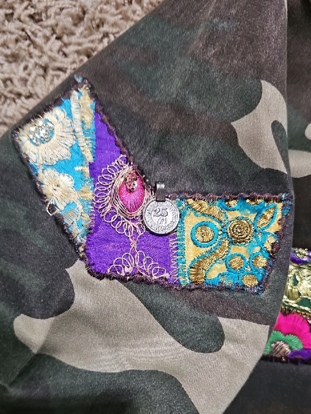 Anthropologie Beautiful Stories Jacket Embroidered Camoflage Charm Large Bomber - Picture 9 of 12